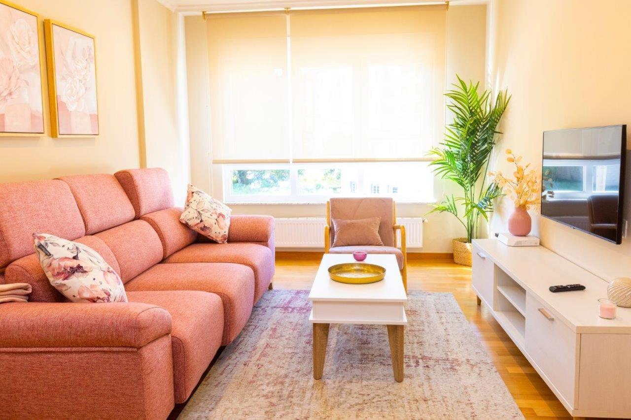 Apartamentos Riamar 2 Ribadeo Dış mekan fotoğraf