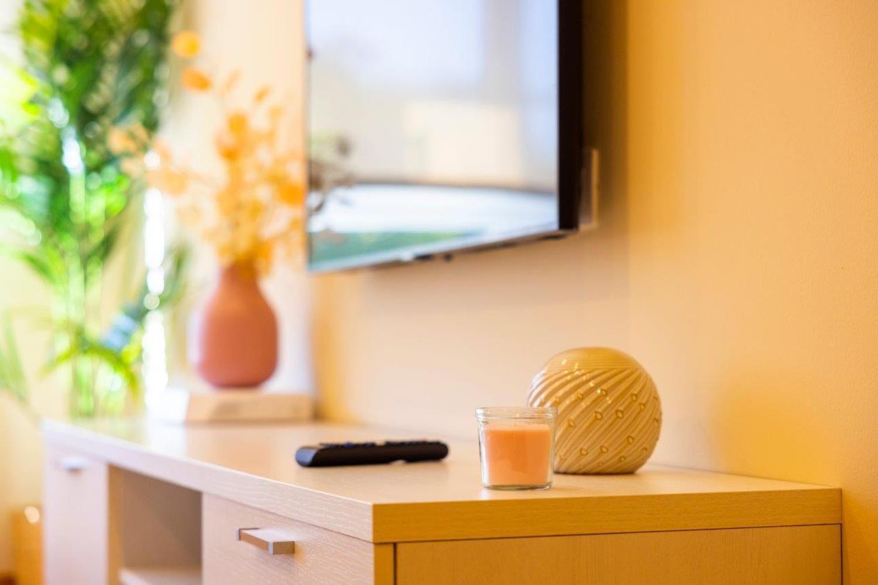 Apartamentos Riamar 2 Ribadeo Dış mekan fotoğraf